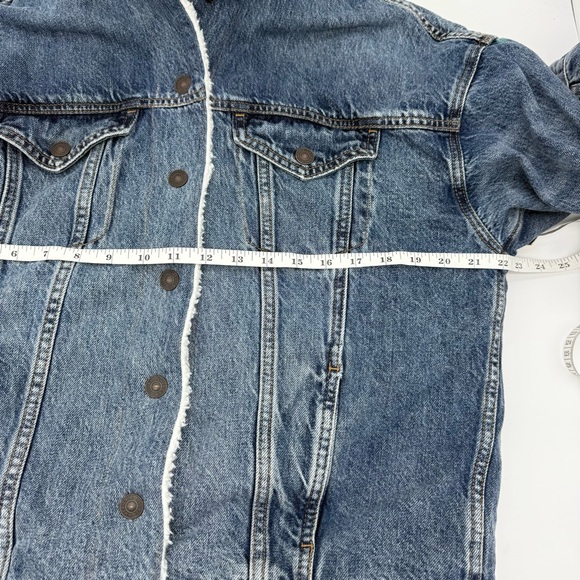 Offline by Aerie Denim Sherpa-Lined Jacket size medium - Picture 6 of 9